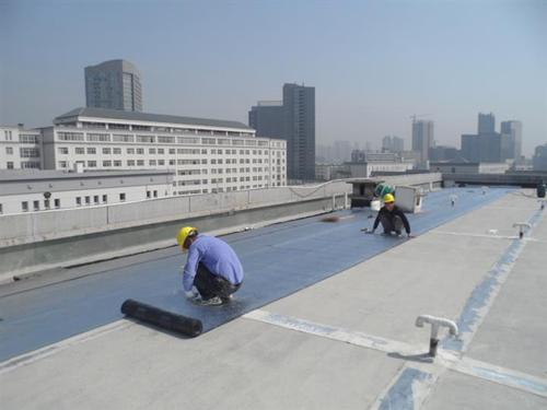 青岛市建筑加固公司发觉如今许多高端独栋别墅都担心防水问题
